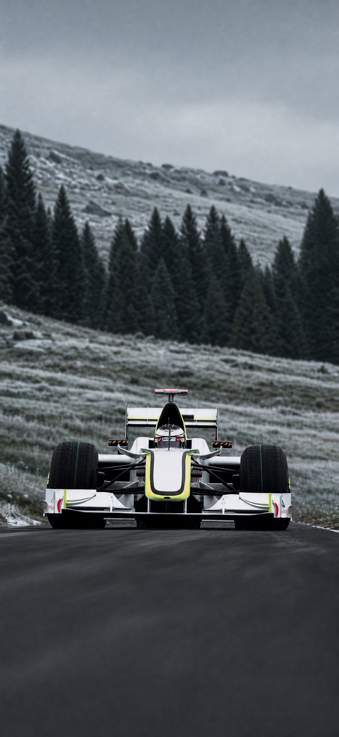 Moody F1 Front View on Alpine Pass